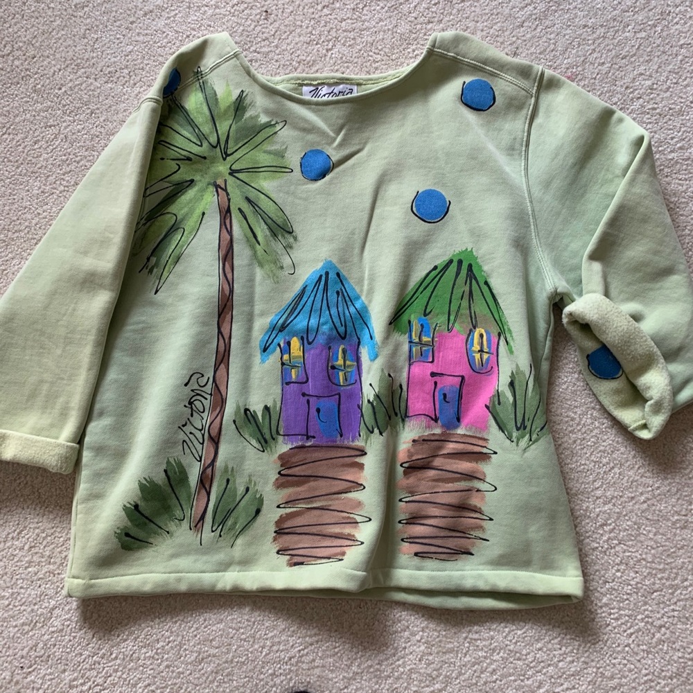 Victoria’s sweatshirt Size M